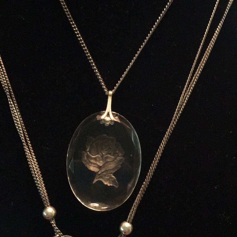 Silver necklaces - Picture 5 of 7